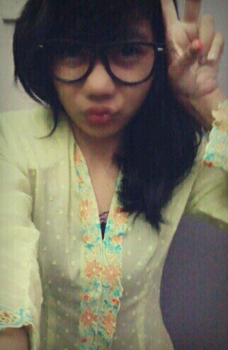 farahinfarhana's profile picture. 