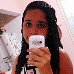 Sou do tipo que ama moletom mais que qualquer outra pessoa. 11
years . Demi is my life  :)
