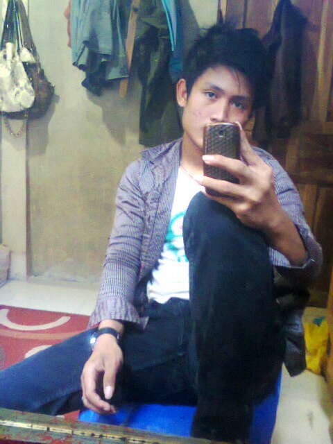 ((pLa_YB_OeY))