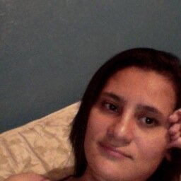 stefanygom's profile picture. 