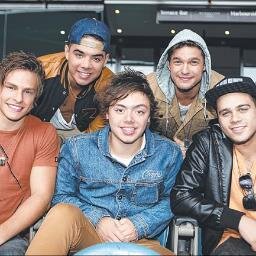 i'm a massive fan of new boyband @TheCollective12 MUSIC VIDEOS http://t.co/01aO7CwPAN  & http://t.co/AjENBCfYh4  DOWNLOAD iTunes http://t.co/0c0shDCxKF