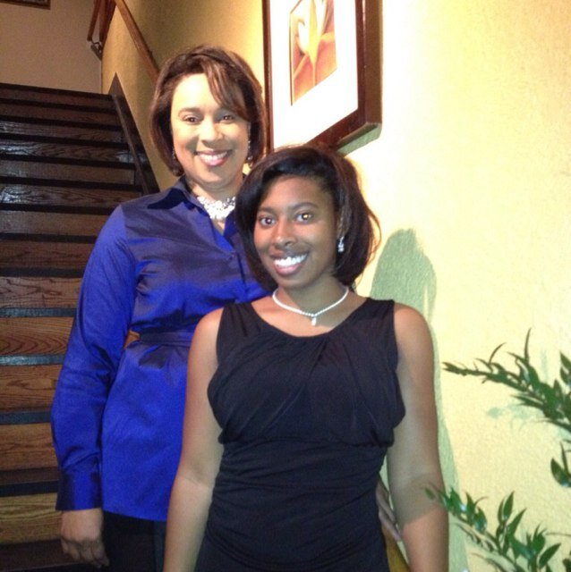 lshaw8944's profile picture. 