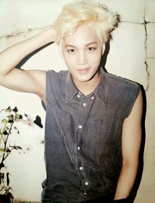 ผมไคคับ...ถึงผมจะชอบนอน ขี้เซาบ้างปะปลาย แต่ผมก็จริงใจและจริงจังนะ ผมน่ารักนะ เข้ามาคุยกับผมสิครับ 10/2/13 Love U My ADULT