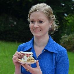 Baking Enthusiast. Great Irish Bake Off Contestant 2013 #GIBO Writes for @savourdotie and @thetaste_ie Occupational Therapist in Mental Health Services