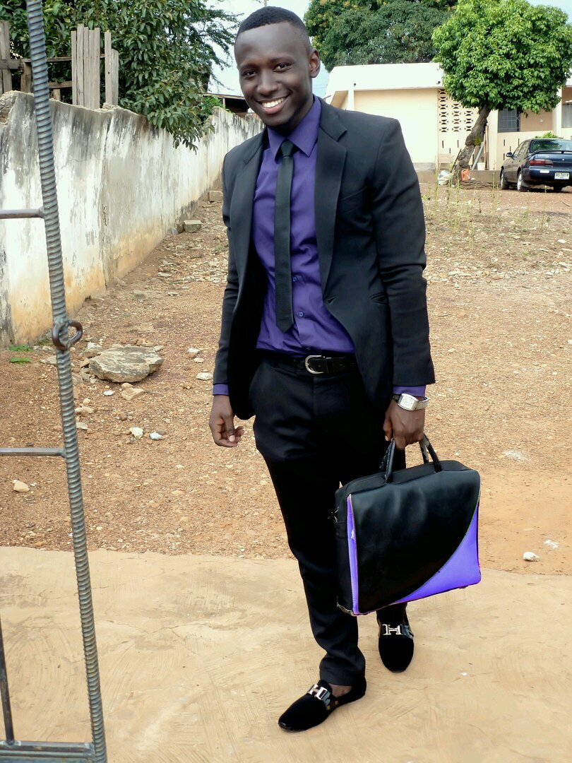 OseitutuGideon's profile picture. 