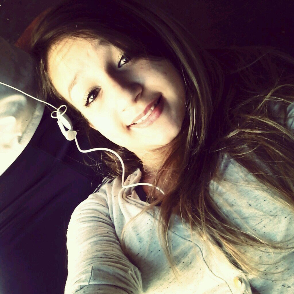 , eae (: