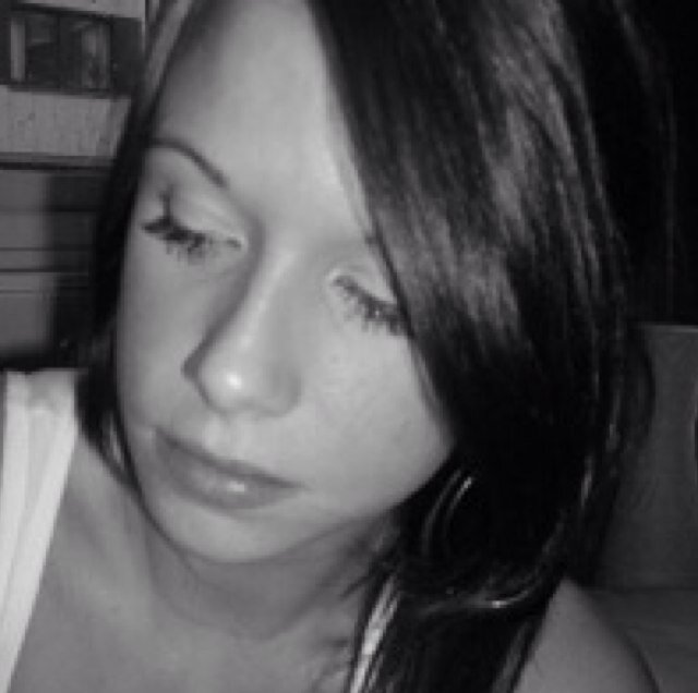 Romi_902100's profile picture. 