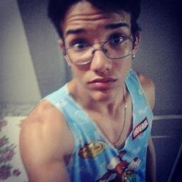 Quando se sentir triste , me procura... te farei muito feliz !

       Carol  ❤  Nanda  ❤ Lyu ❤ Lêeh  ❤ Paullinha ❤
