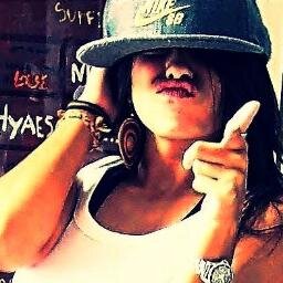 Aqueele Momeento que Pessooas Cuida da Sua Viida :@ Soou Maaais Euu Aqi (: