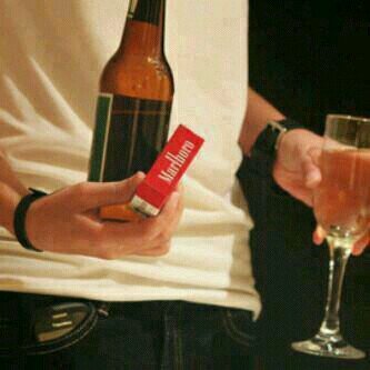 mmter11122's profile picture. ليسَ الألـمَ فيَ رحيِل منْ نٌحبَ ,, ولكِنَ الألـمَ في رحيِل أرواحِنا معَهٌم *!