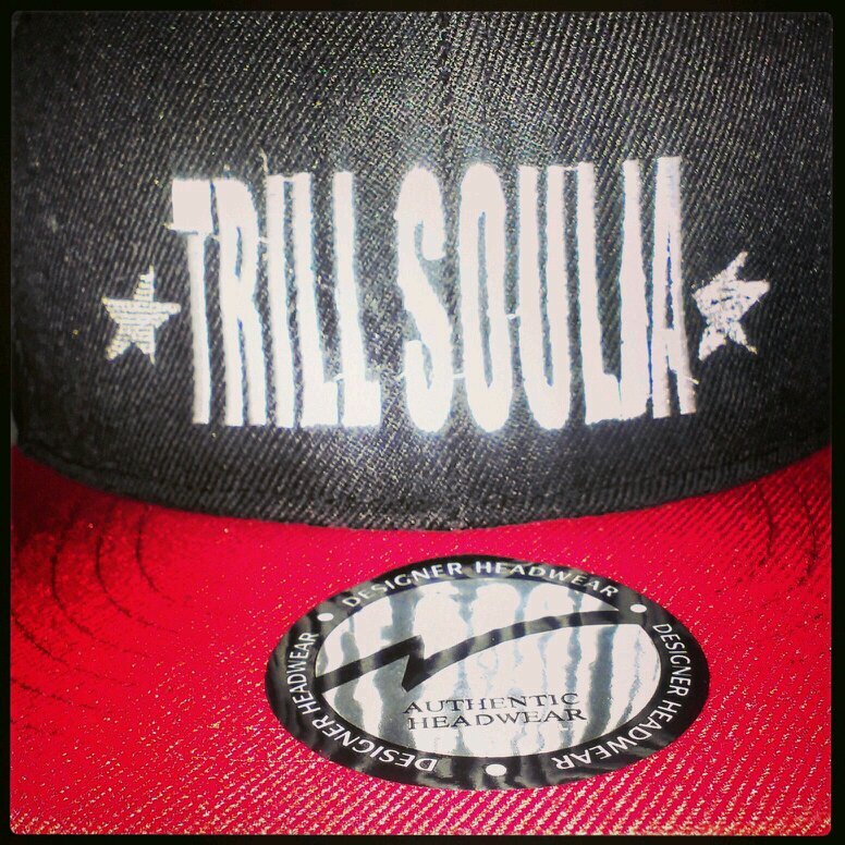 Artist,rapper,songwriter,clothes designer,entertainer,singer follow me on instagram@whoistrillsoulja follow me on http://t.co/qg1sxn1DEL