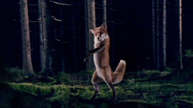 Ba-dee-ba-doo-da-da-ba-dee-doo 

Somewhere deep in the woods