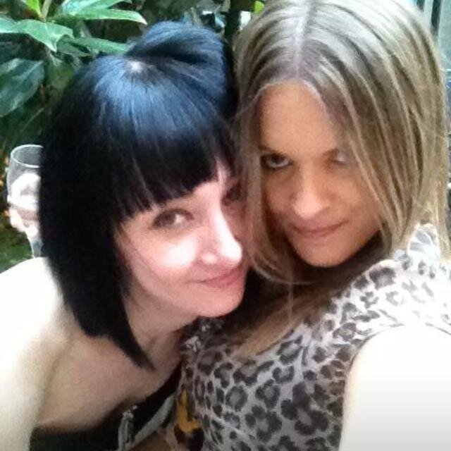 Poppy1983's profile picture. 