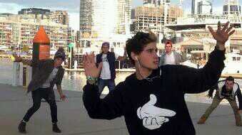 I love 5 Australian boys you slu+ ...Janoskians .. 0/5 :( hit that follow button tho .