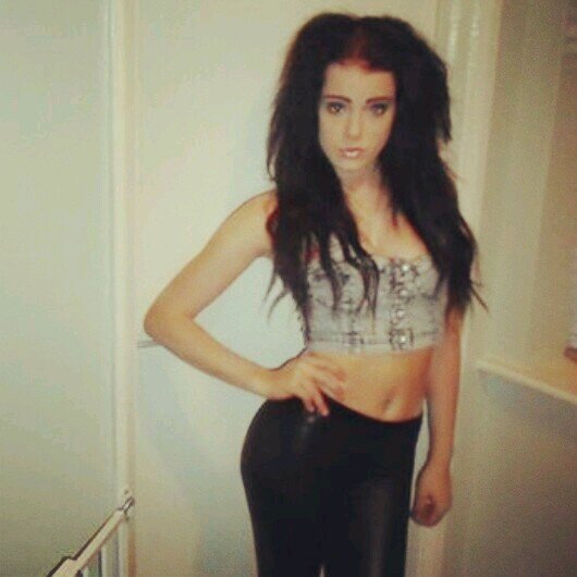 15,Follow me and I will follow you back x