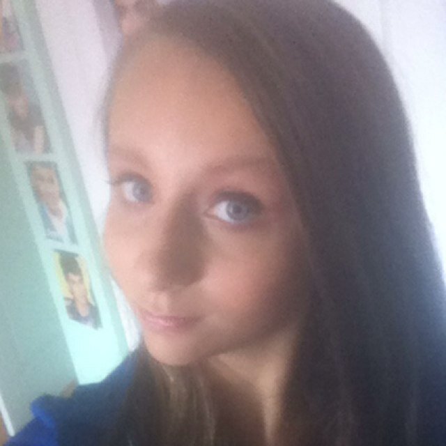 I am 14 & ready to mingle so ;)