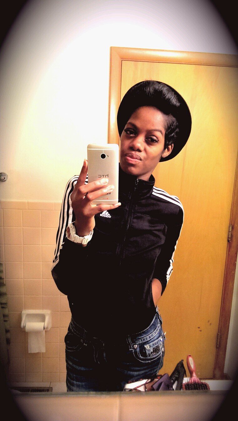 It'z just Me && my Jaicee Bug against the world ! Nothin else matters besides you following me . I follow back ! lol follow me on Instagram :: @omgitzquamarie