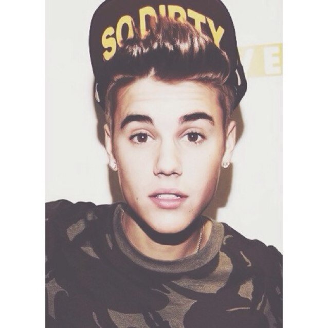 my chances of meeting justin are lower than his pants tbh