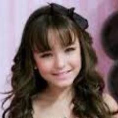 Oi galera esse perfil é para os larinaticos eu sou a Lari e eu e minha prima Beatris somos donas dessa página eu sou a #Larimanu e ela é a #BiBiForeve