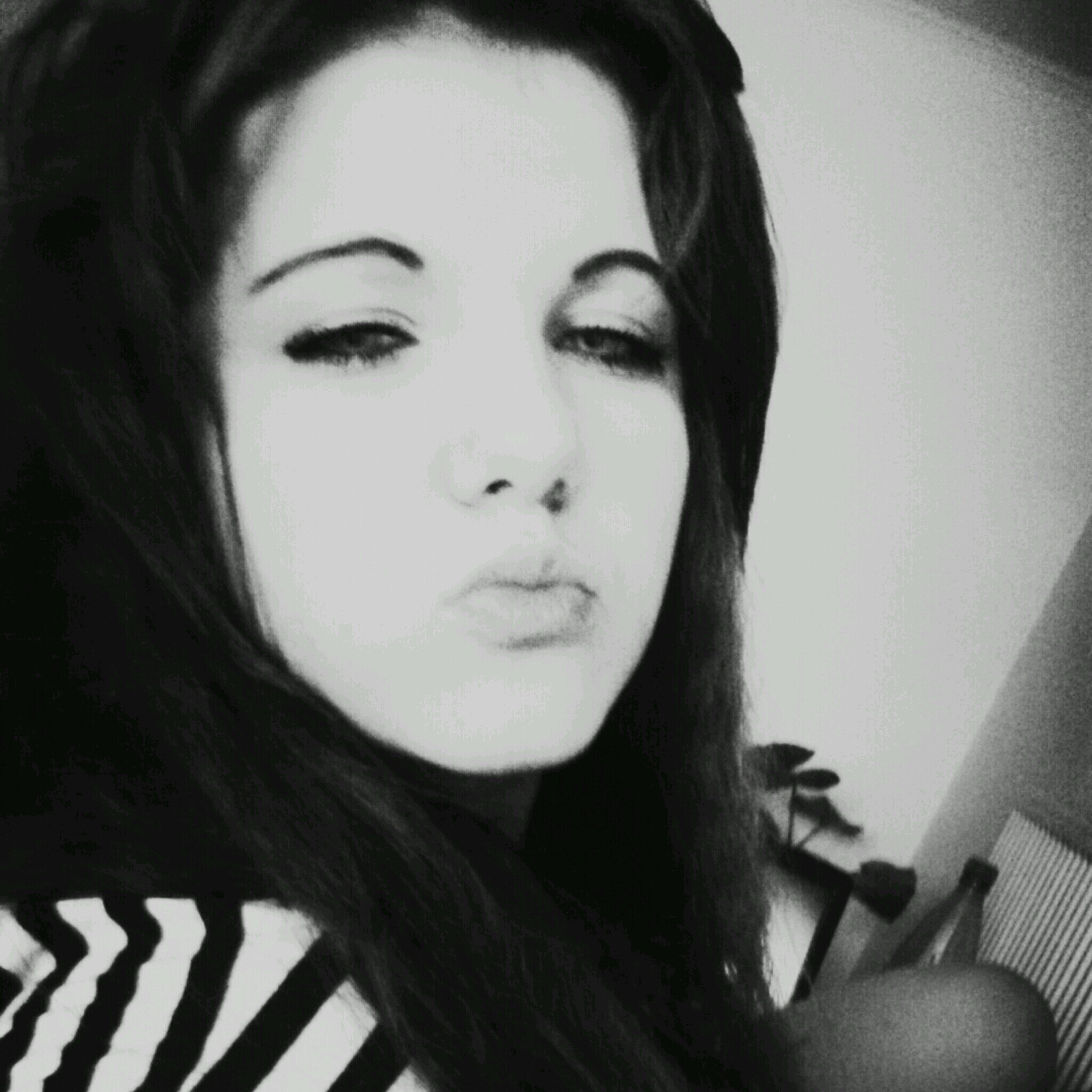 VickyWonka_1998's profile picture. if i die,don't cry ,look at the sky and say goodbye 
kik:vickywonka1998  add me if u want ,i follow back !! :)