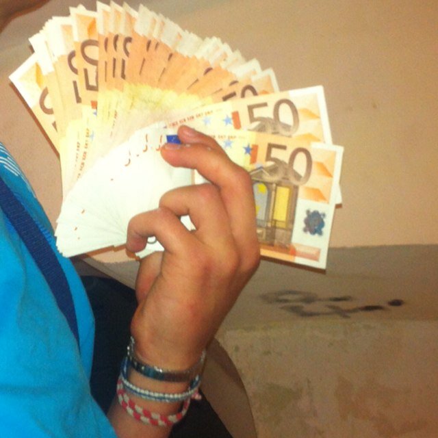 BvBizzz's profile picture. Je suis rentrer, J'ai parier, J'ai gagner ........... By Rololop #TeamParieur #TeamBvB #TeamPolska #TeamParis #75019 #ParionsSport