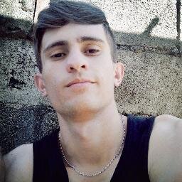 Deus acima de todas as coisas , família , amigos , quer saber mais ? Só me seguir :)