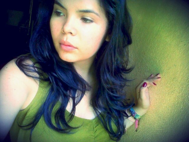 Quien tenga el privilegio de conocerme.. no tndra el privilegio d olvidarm !y quien tnga el privilegio d olvidarme.. NAAA lo BUENO NO SE OLVIDA ;)