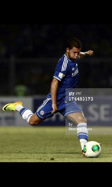 Fanspage dari INDONESIA memberikan informasi tentang Eden Hazard dan Chelsea FC #KTBFFH