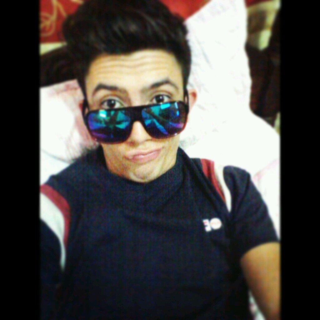 Follow me, and I also follow (y'
