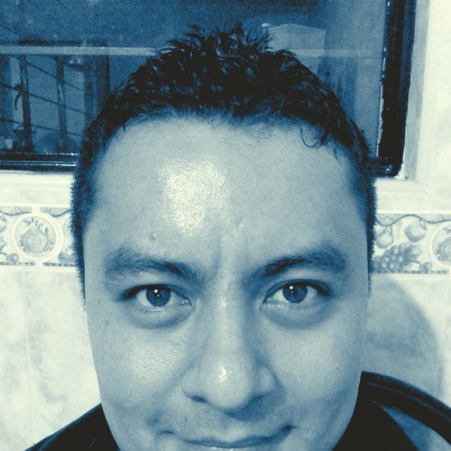Economista, gamer, y amante del café chiapaneco. Estudiante de Posgrado en Desarrollo Social. Jugador empedernido y fan de las mujeres...