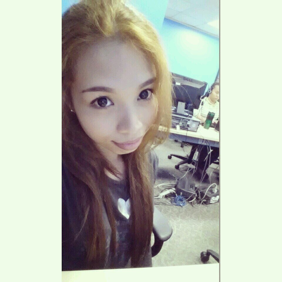 Filipino / 19 / Independent / I follow back! ❤