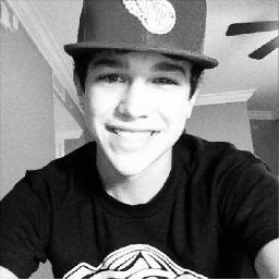 Directioner, Mahomie e Cosgrover♥
Love for @zaynmalik @Harry_Styles @NiallOfficial @Real_Liam_Payne @Louis_Tomlinson  @AustinMahone and @MirandaCosgrove