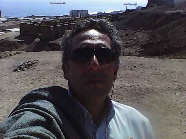 rorofdez's profile picture. 