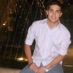 Estudante,Evangelico,Servo de Senhor,Tocador(bateria,guitarra,baixo,teclado etc),Paraibano,Atualmente morando em Mendoza-Argentina ;)
