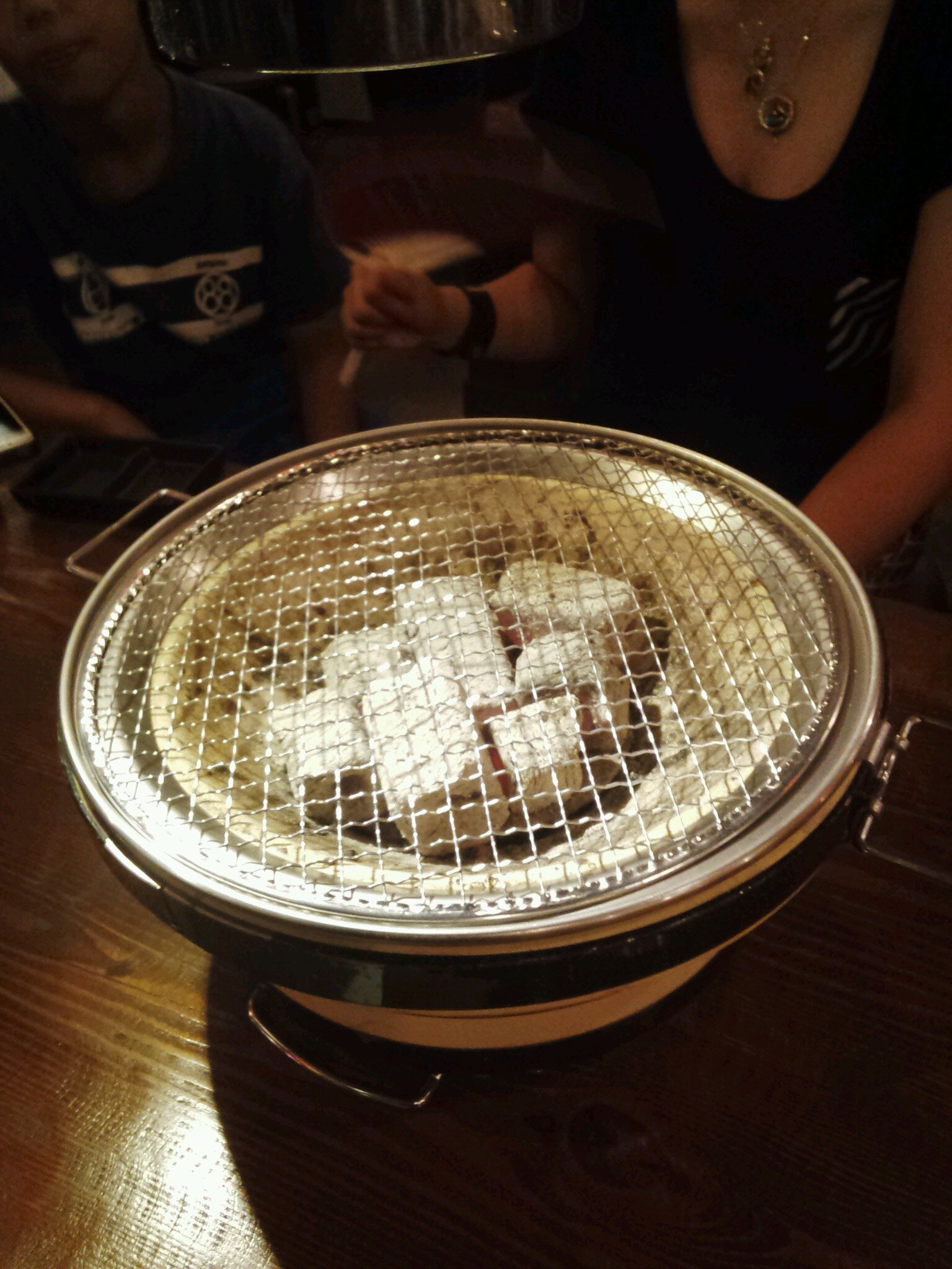 裏垢なんで本垢ではできない話とかする