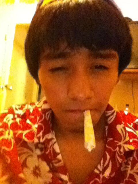 ummm im chavez mary jane is my second mommy and making money is my hobby.. :)