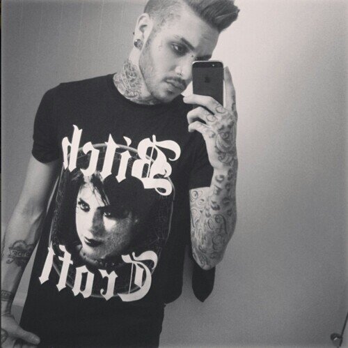 (rp) Jayy Von Monroe singer/songwriter for BloodOnTheDanceFloor. Married to Andy Griffis-Biersack