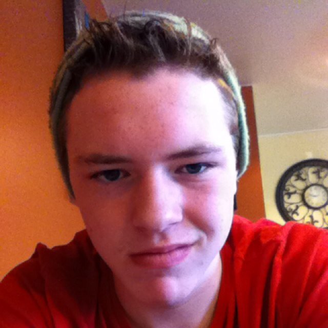 Hey im from canada. Hockey player, soccer player and boxer. Im on the unlocked skate team! Check my vids out on youtube just type caleb whidden single