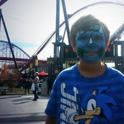 Hi. I am a Roller Coaster Enthusiast, Storm Spotter, HamRadio Operator, technology geek, play @SecondLife & I have also been on TV for coaster promos!