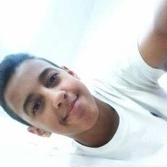 Gente adiciona eu no msn menor_zika_sp@hotmail.com
Obs: Quem me seguir , sigo de volta , segue ai por favor galera .