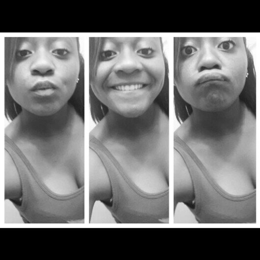 Classy from head to toee♥. Sometimes freaky but never a hoee~