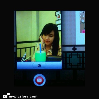 atriiagustinaa's profile picture. 