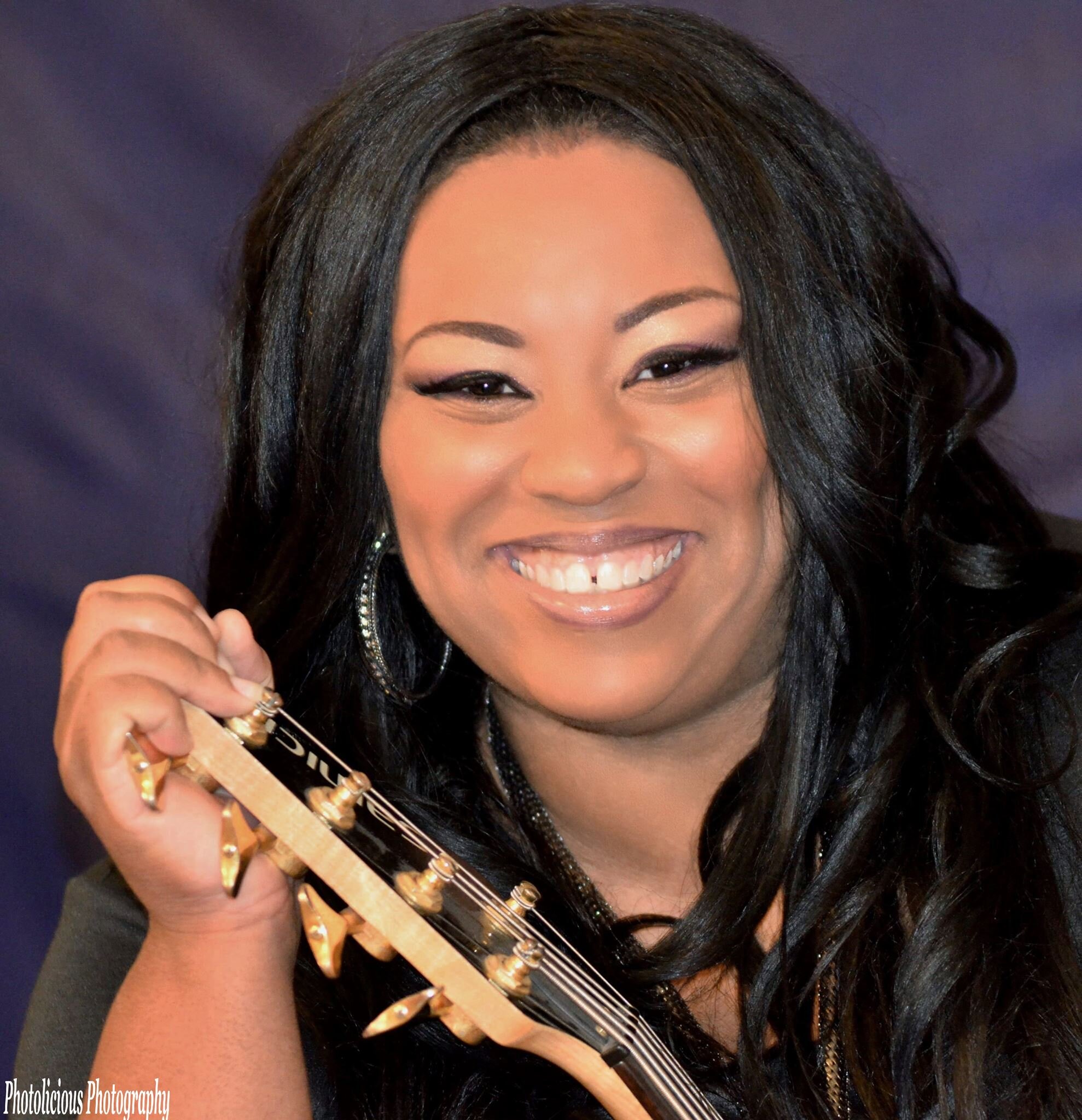God 1rst! Im Married. I sing,song write.Vocal train. sound engineer & and I'm the proud mom of Eme and Ariel Smith..Music is great but God is my life.