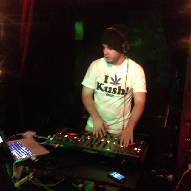 DJ/Producer lovin life, music, and... hookers #sensarmy #bluejays