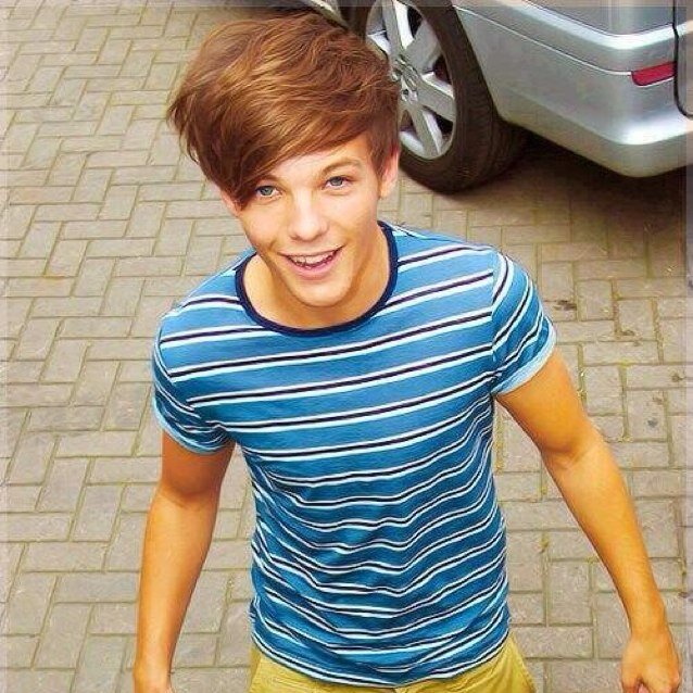 follow @harrny_styless because she give u a free follow :)