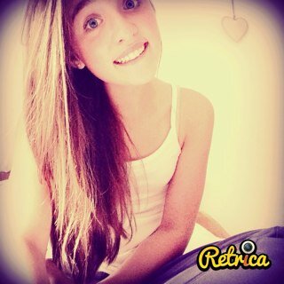 since your here, you can follow me pls. love you all bye x