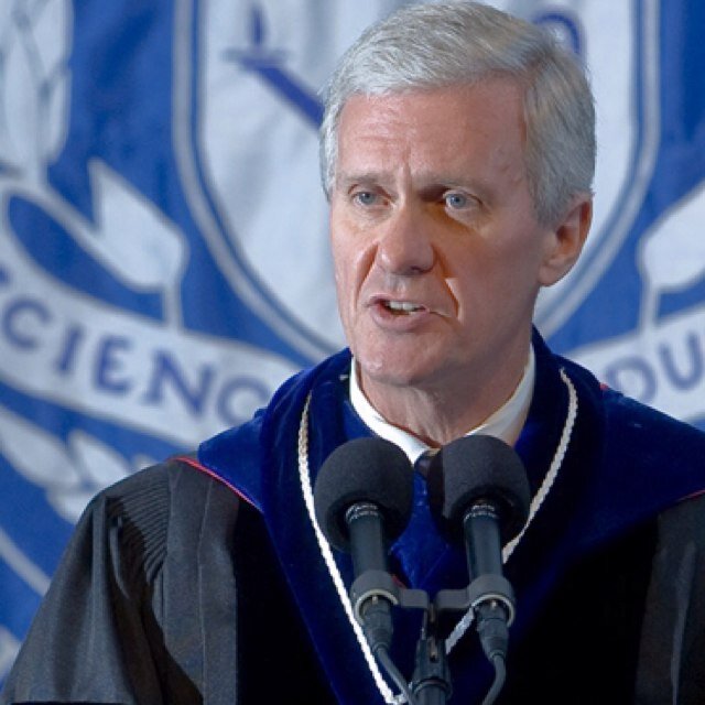 The Prez of #UNH, and honoris causa and stuff. I enjoy aviation, bikes, and long walks to the fridge || Created March 2011 by @tgounleyNL || Snapchat & Ask.fm
