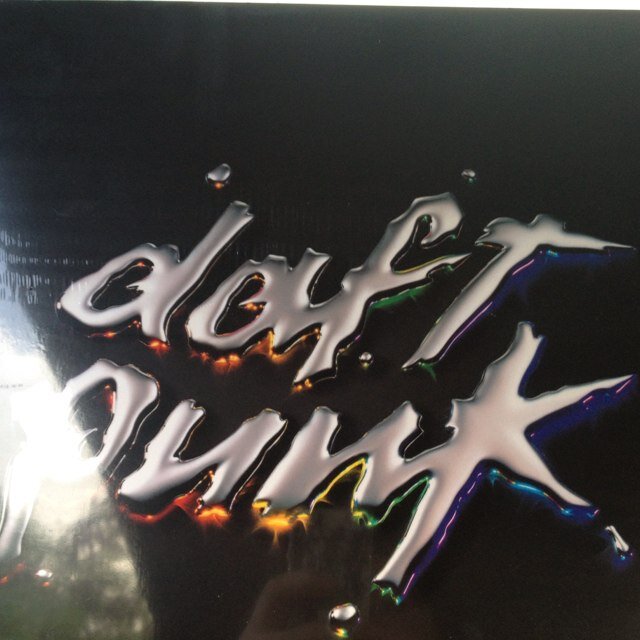 pidju971's profile picture. J'aime le piMent qui pique pas ... Le feU qui brule pas !! Et pour les reste il y a mastercard !! BOUya Je sorT ...