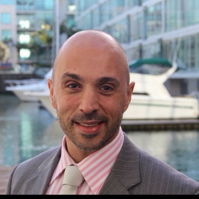 Marketing innovator for global #luxury #hotel brand. Creative, direct & passionate about #travel