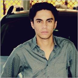 TuahineTuhiti's profile picture. Tu voie le bouton suivre ? baise le en cliquant dessus! 
                 Skype : tuhiti.tuahine